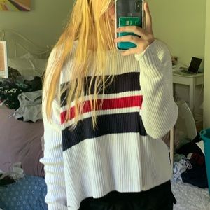White sweater with blue and red stripe